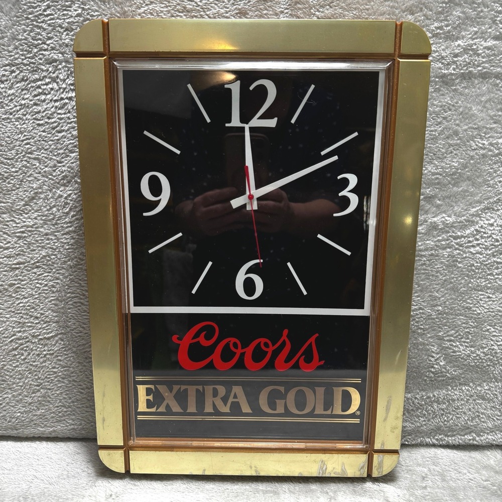 Vintage Coors Extra Gold Beer Wall Clock Gold Frame Black Face Tested Works - Picture 7 of 8